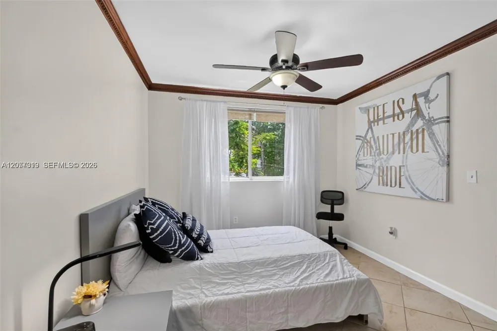 1060 NW 7th St #205 Miami, FL 33136