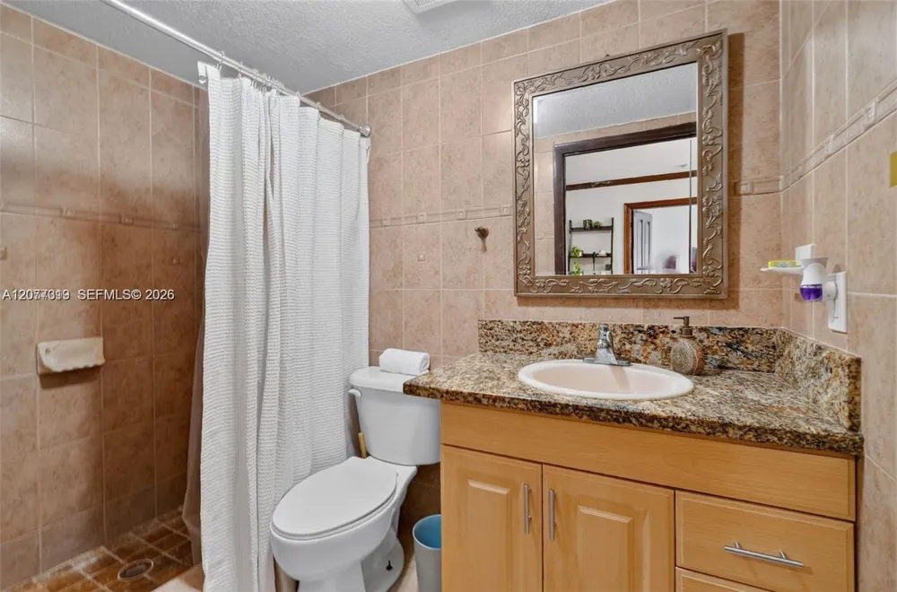 1060 NW 7th St #205 Miami, FL 33136