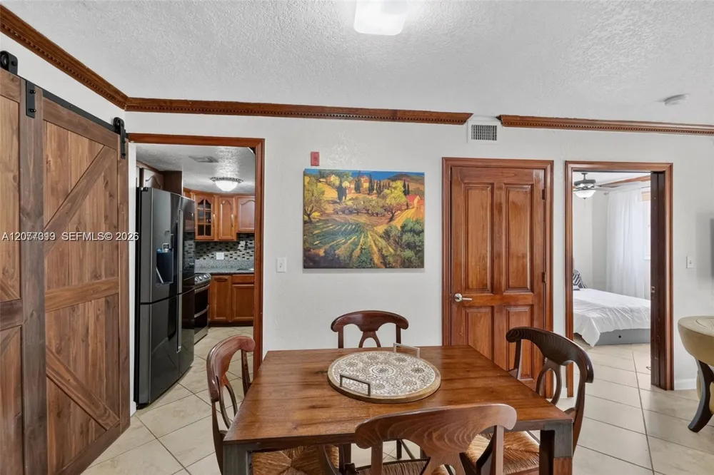 1060 NW 7th St #205 Miami, FL 33136