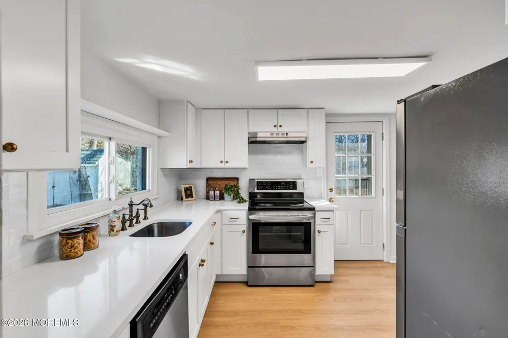 6 Sadie Lane New Egypt, NJ 08533