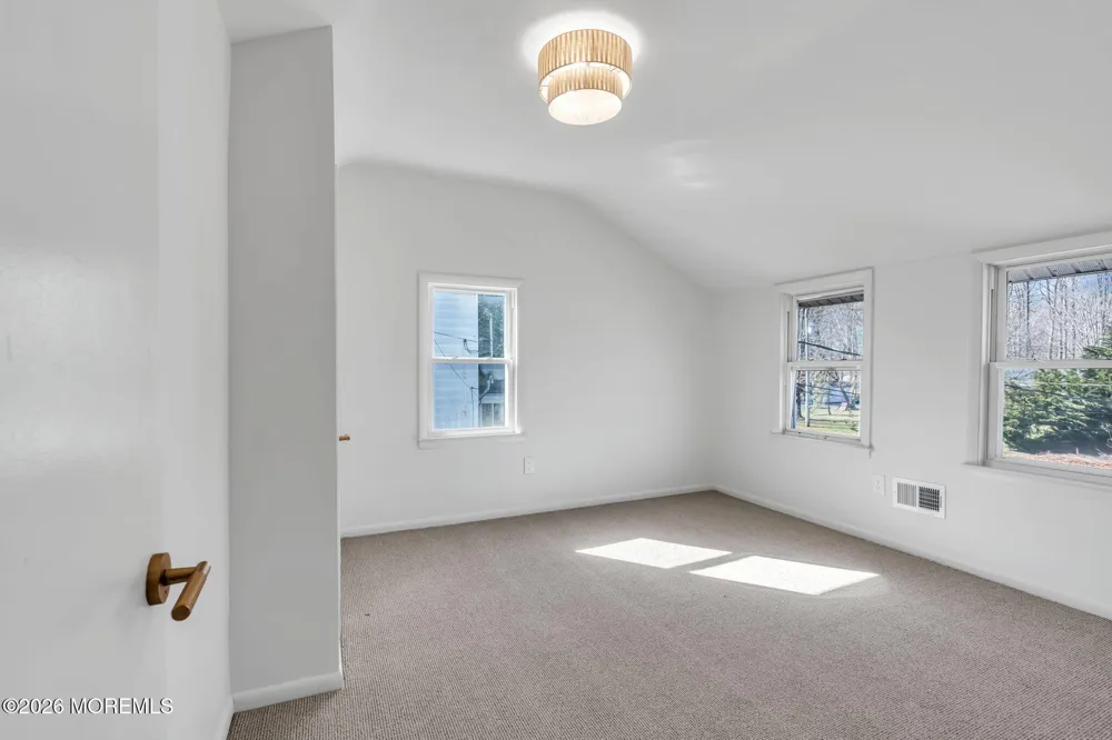 6 Sadie Lane New Egypt, NJ 08533