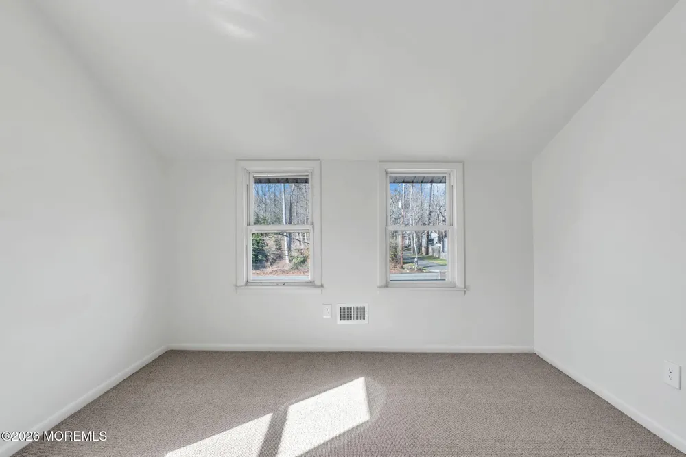 6 Sadie Lane New Egypt, NJ 08533