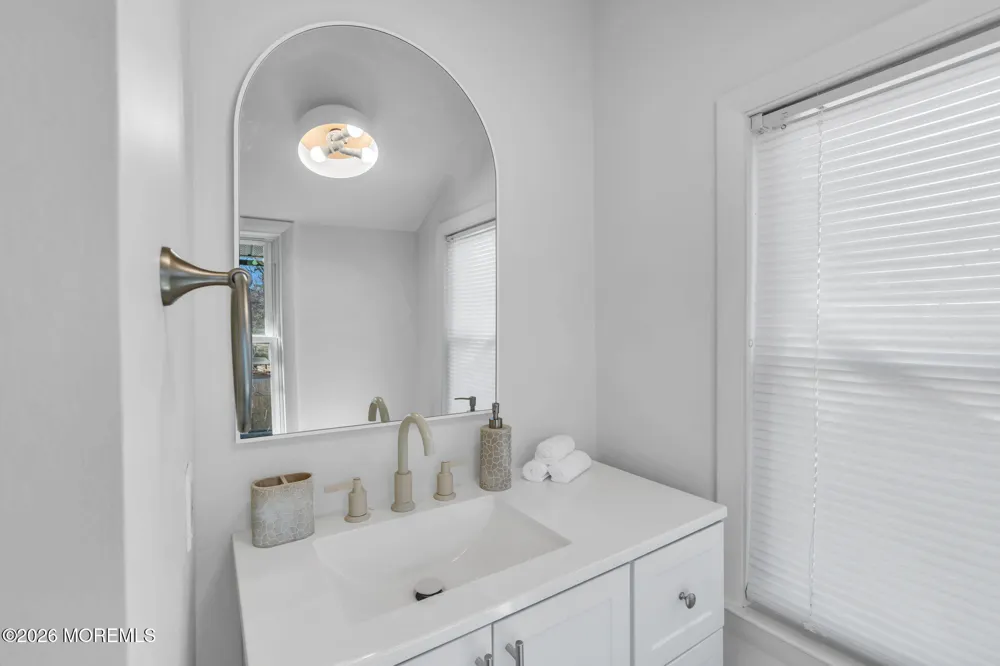 6 Sadie Lane New Egypt, NJ 08533