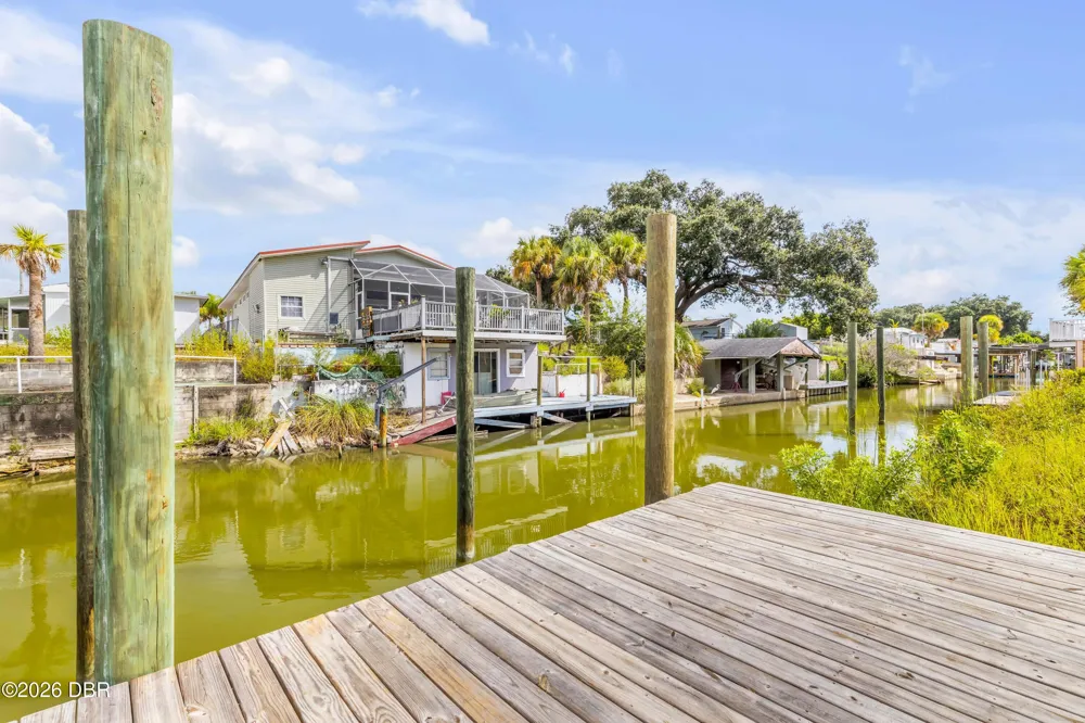 124 Indian Creek Road Oak Hill, FL 32759