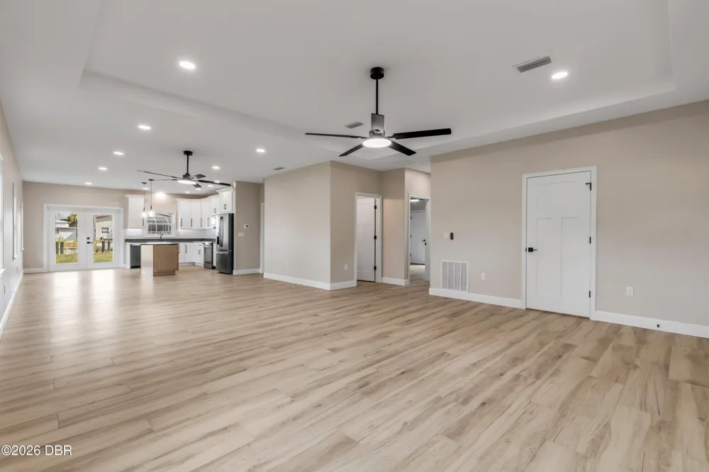 124 Indian Creek Road Oak Hill, FL 32759