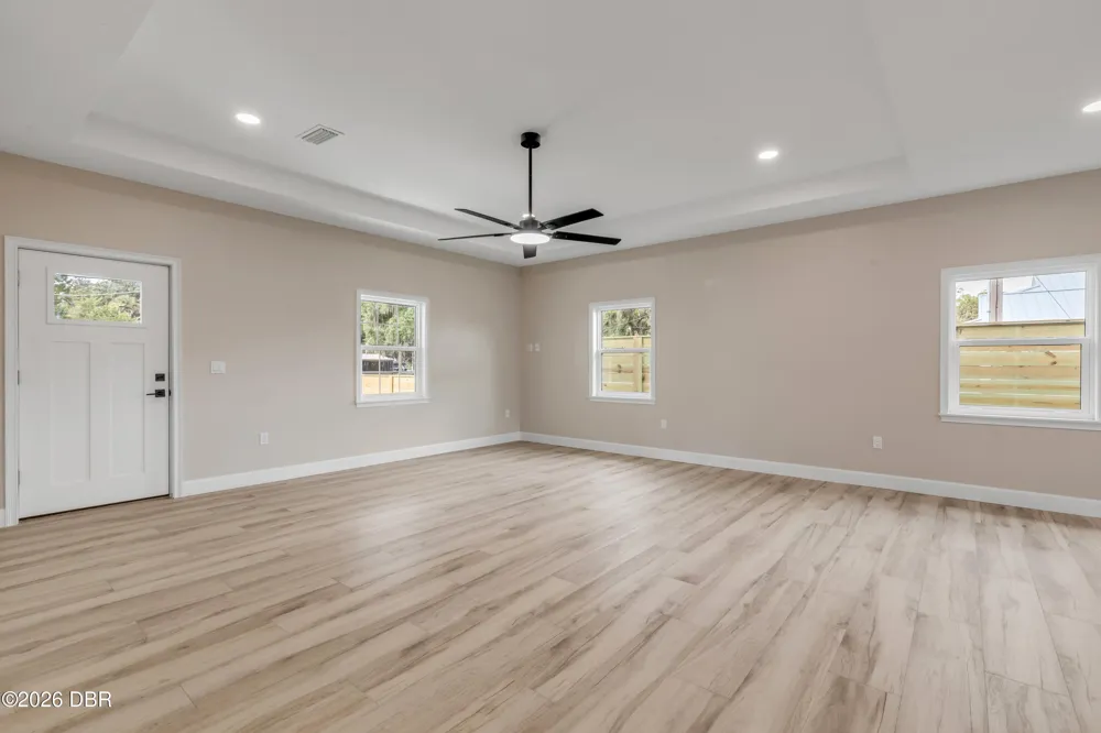 124 Indian Creek Road Oak Hill, FL 32759