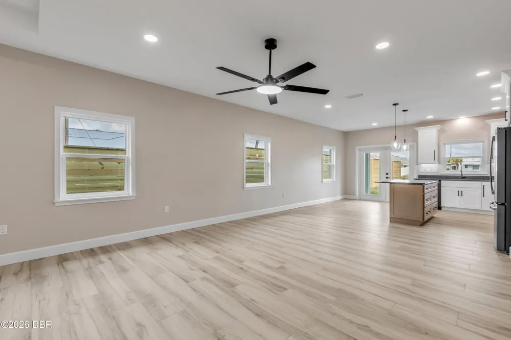 124 Indian Creek Road Oak Hill, FL 32759
