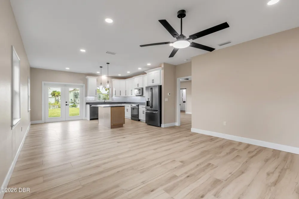 124 Indian Creek Road Oak Hill, FL 32759