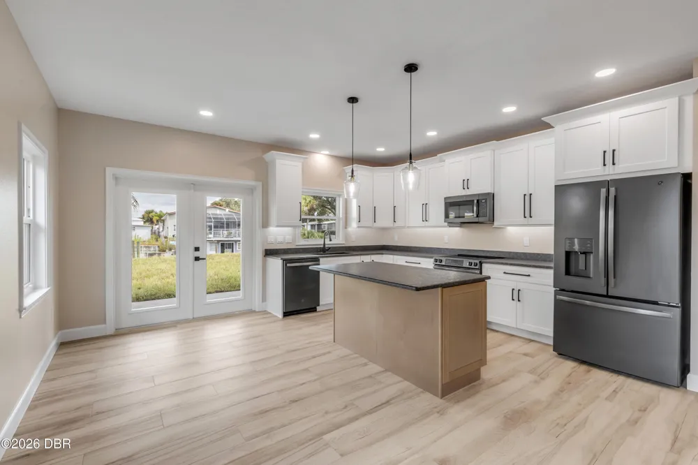 124 Indian Creek Road Oak Hill, FL 32759