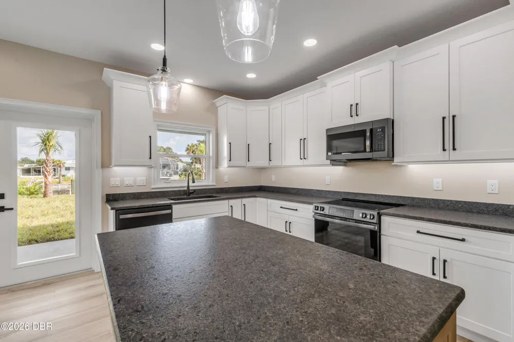 124 Indian Creek Road Oak Hill, FL 32759