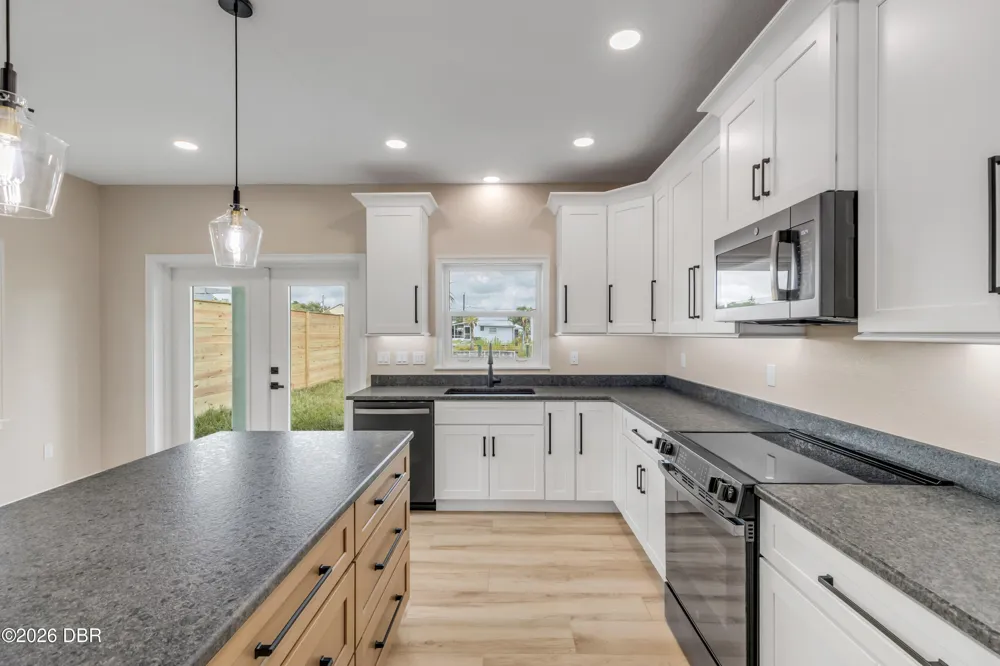 124 Indian Creek Road Oak Hill, FL 32759