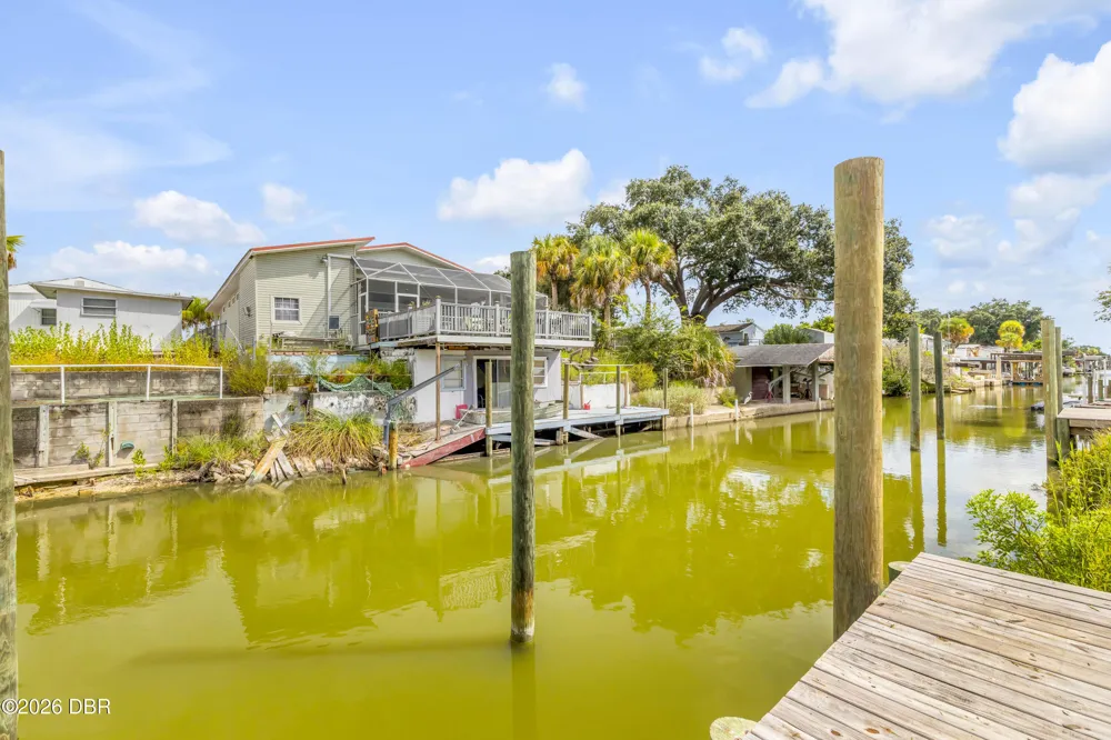 124 Indian Creek Road Oak Hill, FL 32759