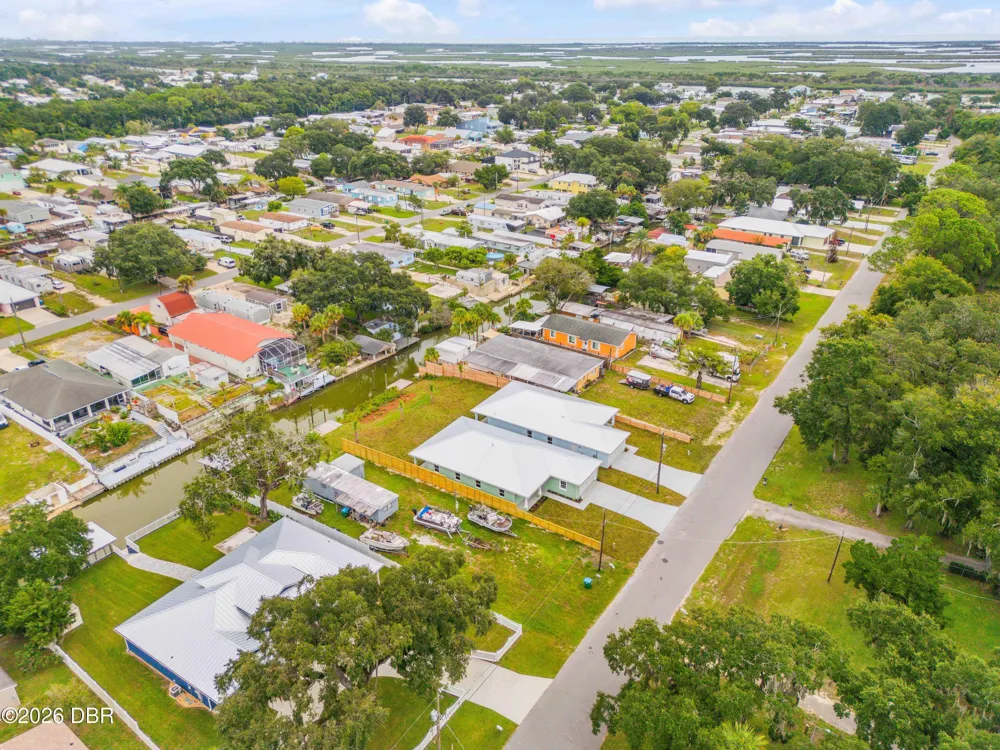 124 Indian Creek Road Oak Hill, FL 32759