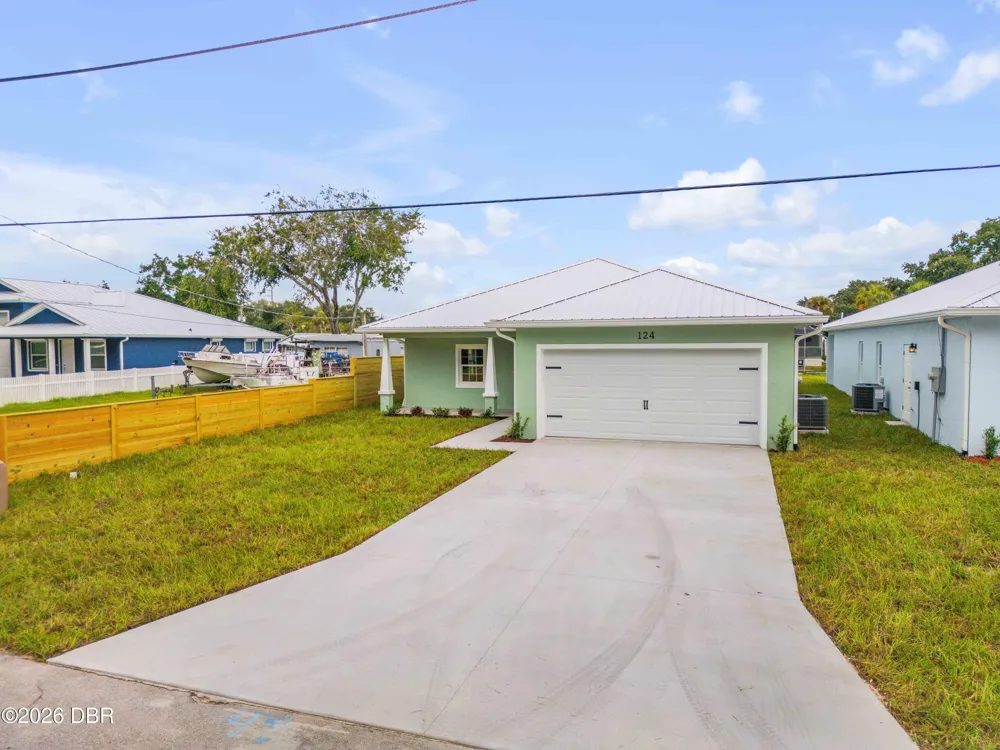 124 Indian Creek Road Oak Hill, FL 32759