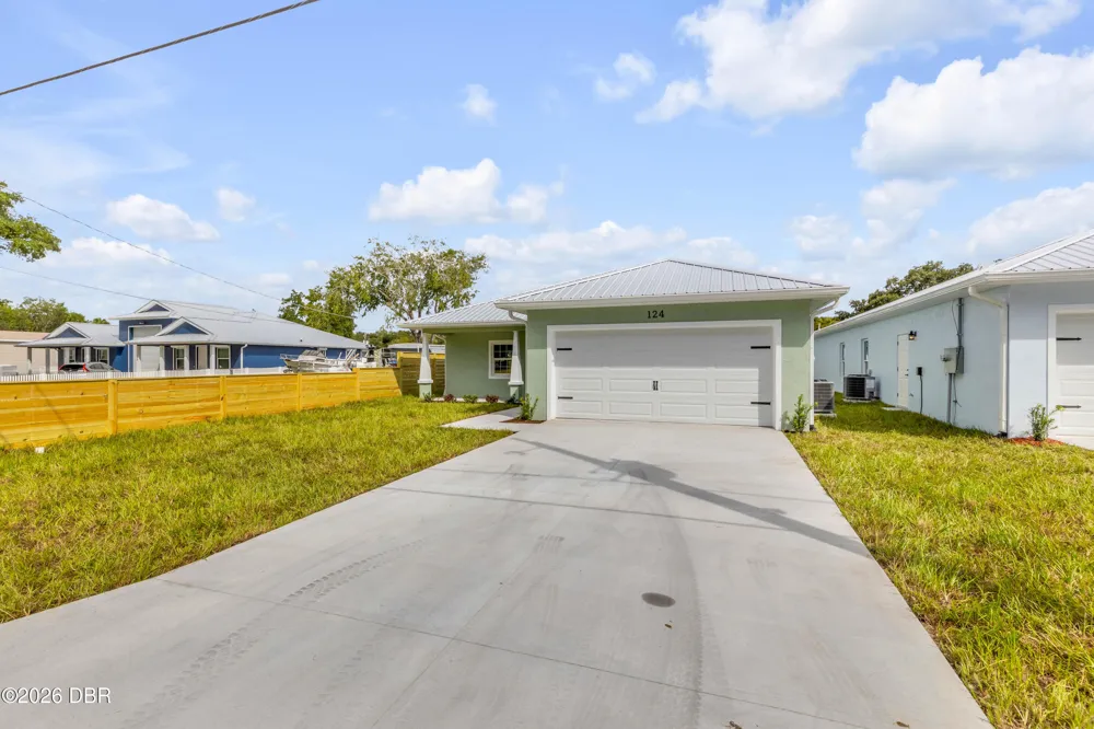 124 Indian Creek Road Oak Hill, FL 32759