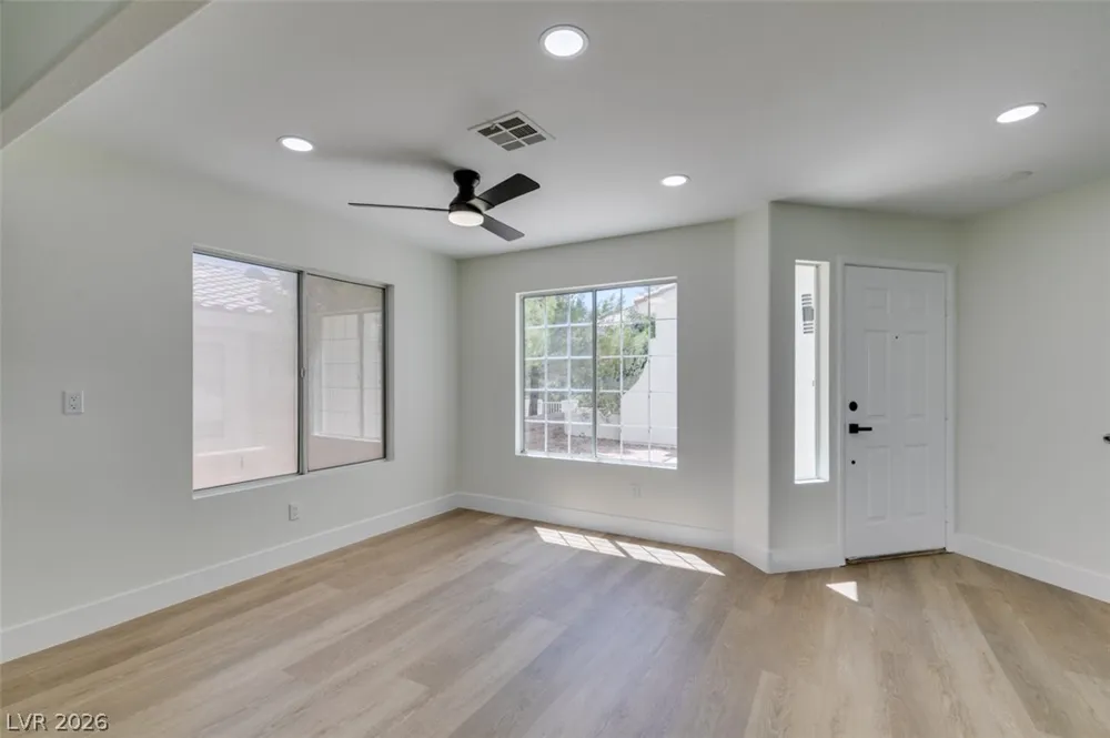 7708 License Street Las Vegas, NV 89131