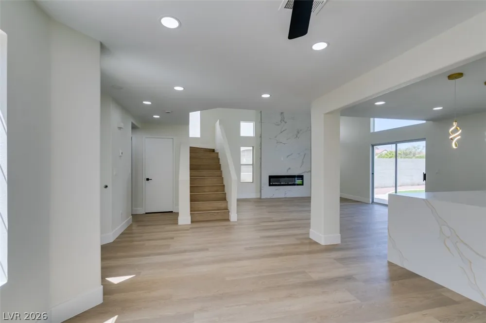 7708 License Street Las Vegas, NV 89131
