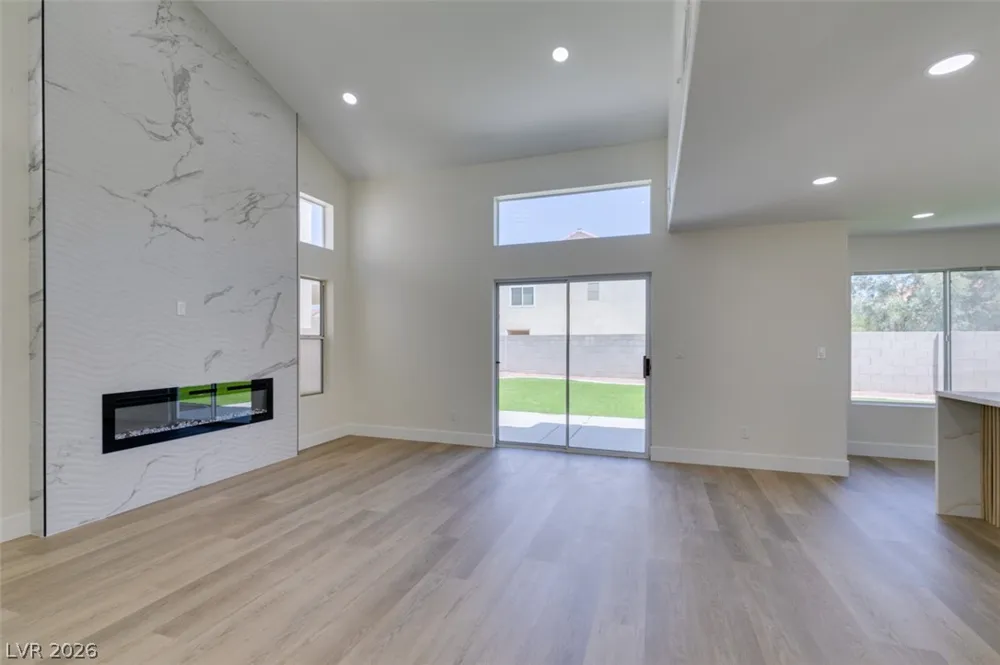 7708 License Street Las Vegas, NV 89131