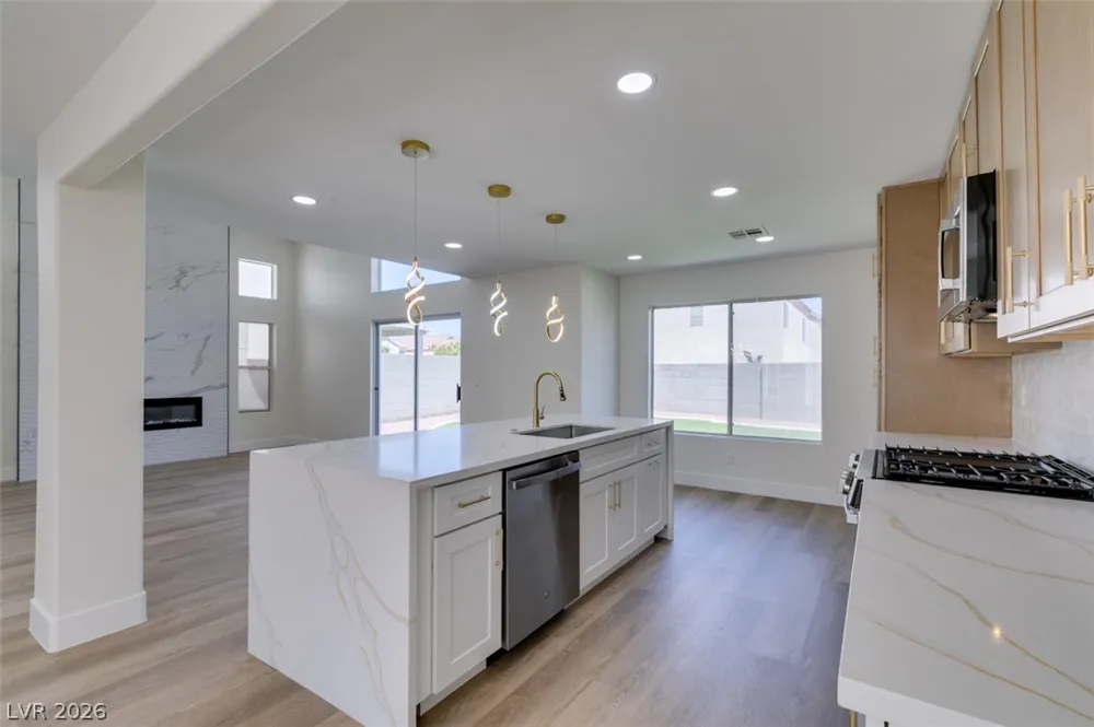 7708 License Street Las Vegas, NV 89131