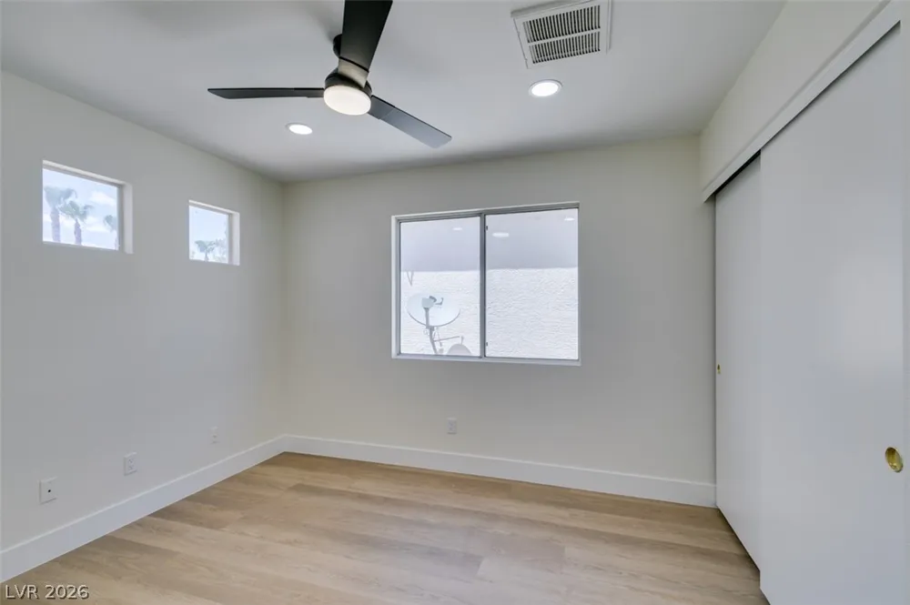 7708 License Street Las Vegas, NV 89131