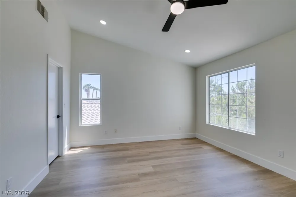 7708 License Street Las Vegas, NV 89131