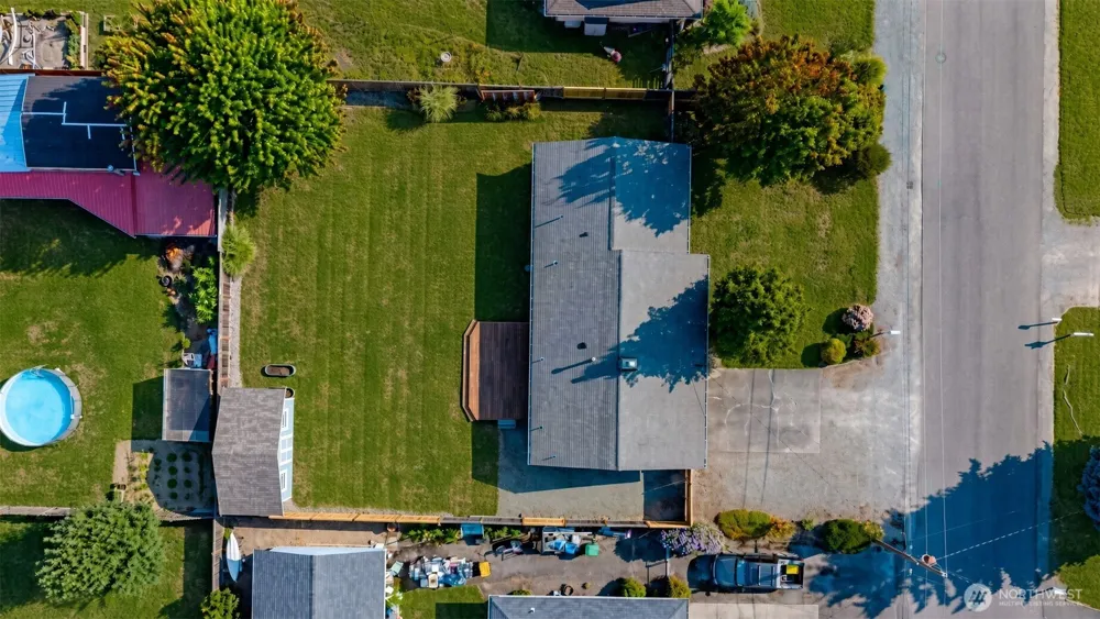 1206 S Walnut St Burlington, WA 98233
