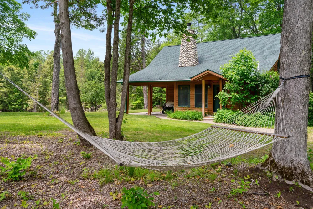 1133 W Thumb Lake Road Corwith Township, MI 49795
