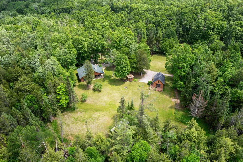 1133 W Thumb Lake Road Corwith Township, MI 49795