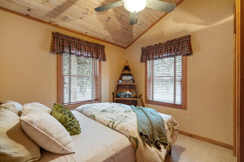 1133 W Thumb Lake Road Corwith Township, MI 49795