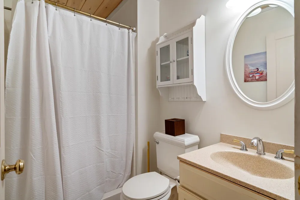 1133 W Thumb Lake Road Corwith Township, MI 49795