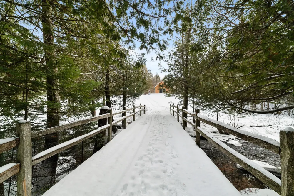1133 W Thumb Lake Road Corwith Township, MI 49795