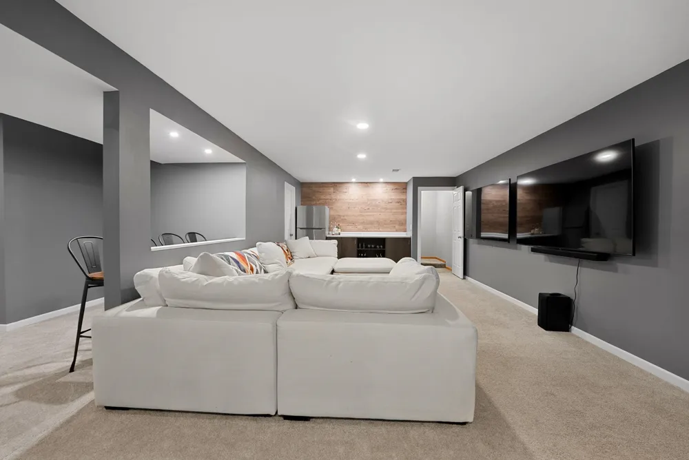 6279 Jeffrey Place Green Lake Township, MI 49637