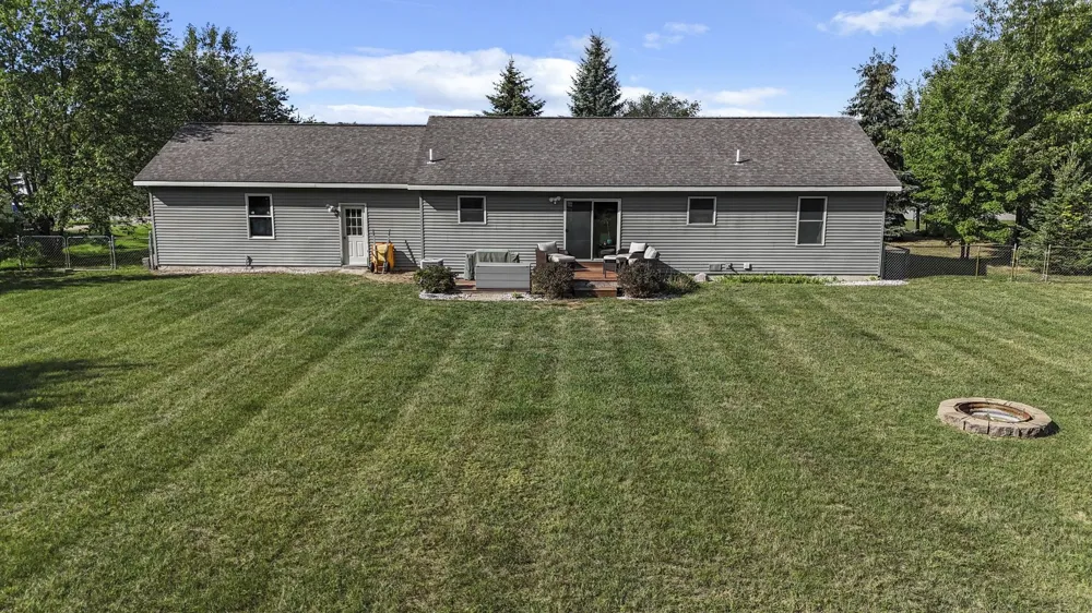 6279 Jeffrey Place Green Lake Township, MI 49637