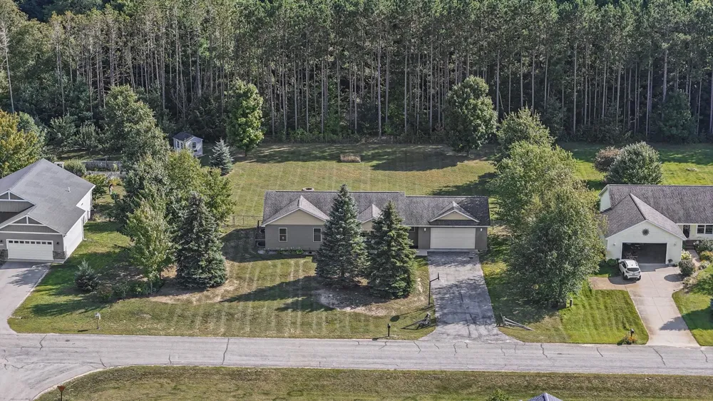 6279 Jeffrey Place Green Lake Township, MI 49637