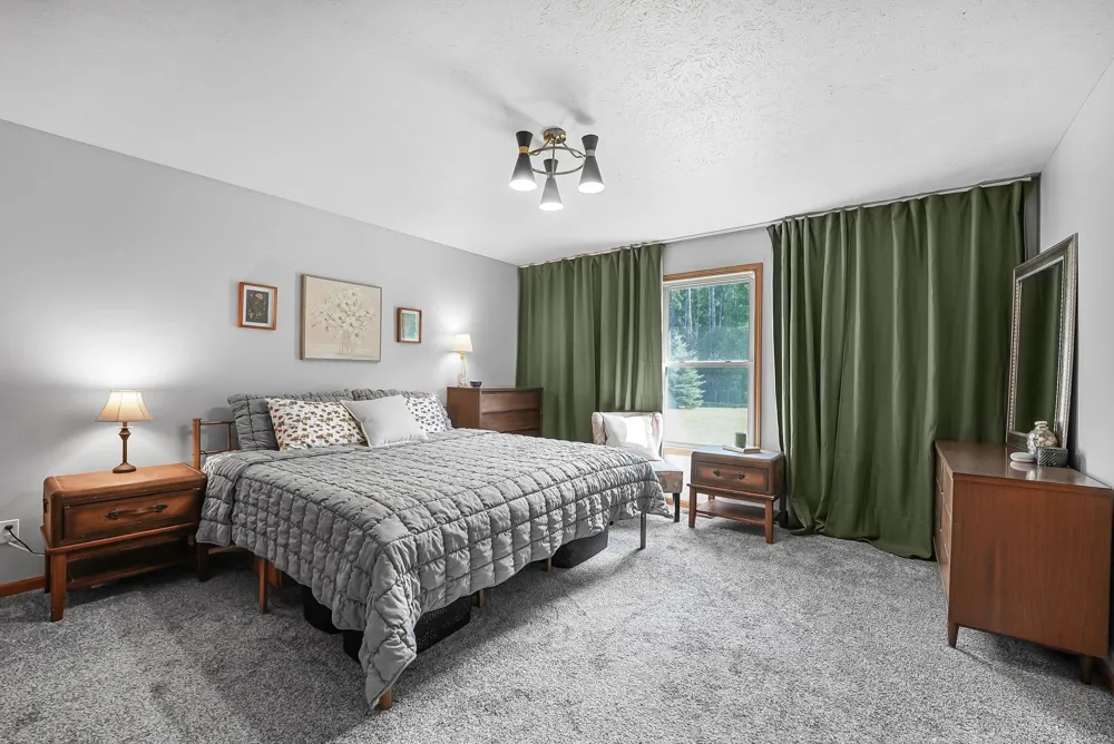 6279 Jeffrey Place Green Lake Township, MI 49637