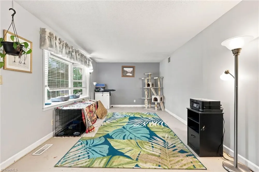 511 Croydon Lane Winston-Salem, NC 27107