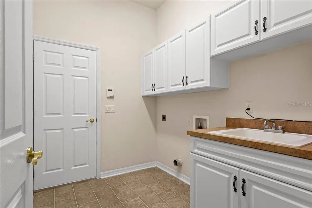 14160 NW 29TH AVENUE Gainesville, FL 32606