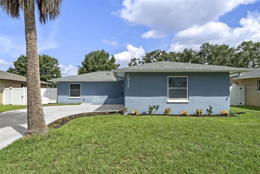 6917 DUNNETT AVENUE St Petersburg, FL 33709