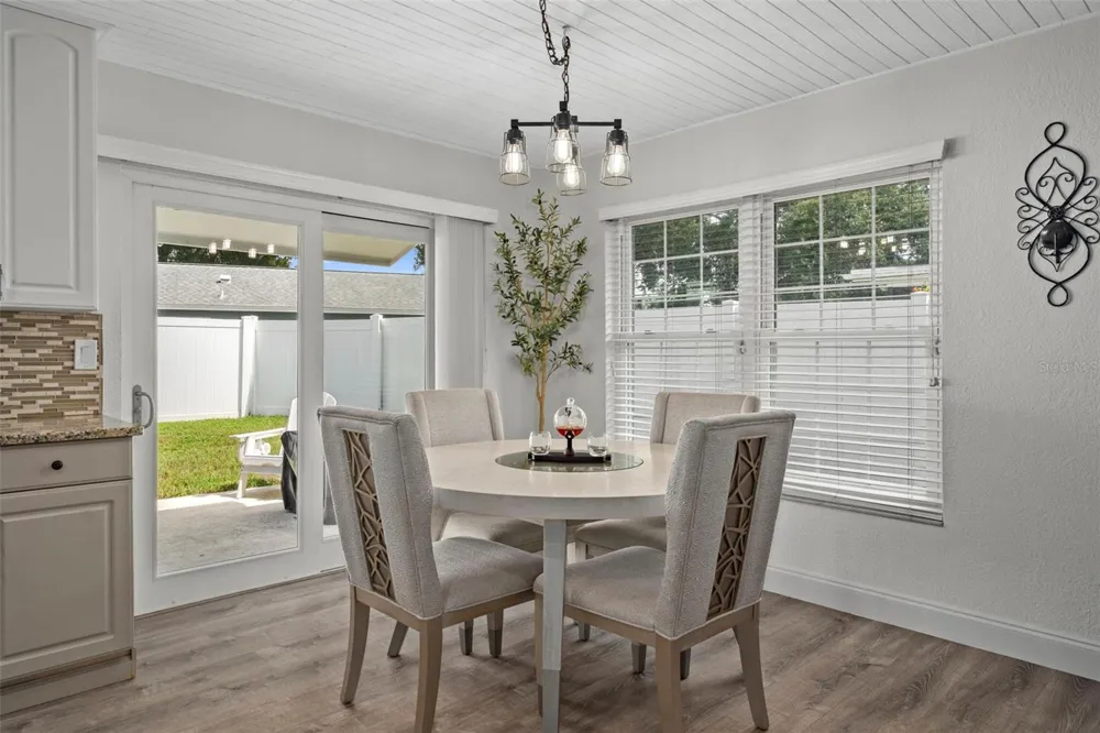 6917 DUNNETT AVENUE St Petersburg, FL 33709
