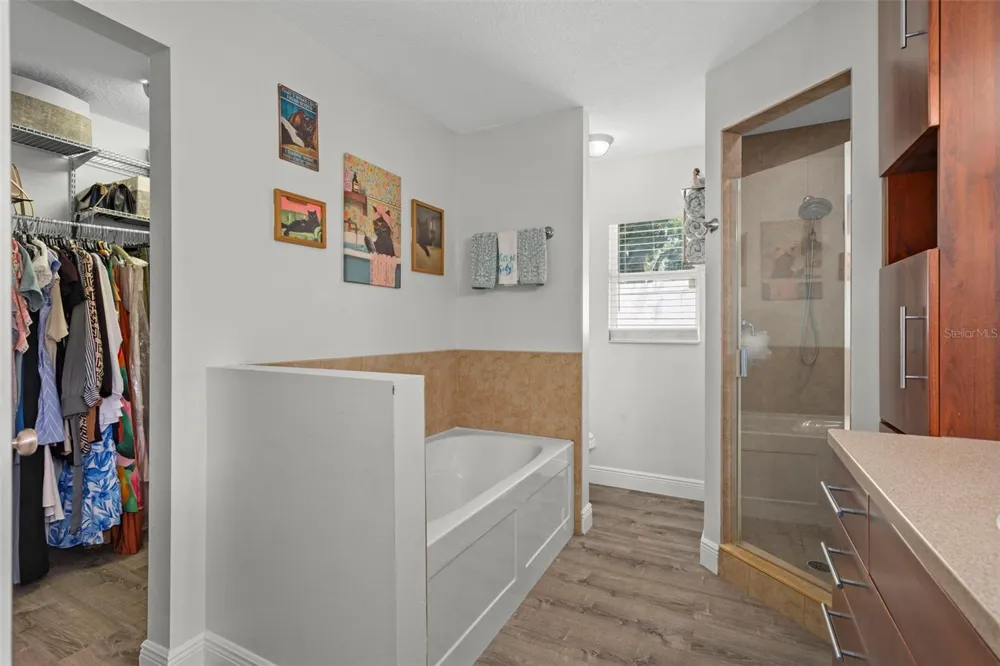 6917 DUNNETT AVENUE St Petersburg, FL 33709