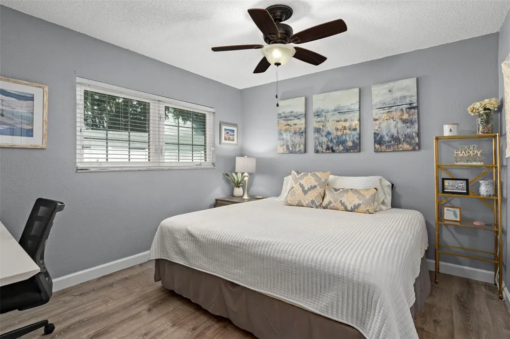 6917 DUNNETT AVENUE St Petersburg, FL 33709