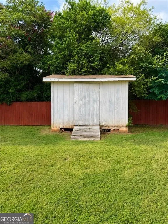 2294 SE Fairview RD SE Conyers, GA 30013