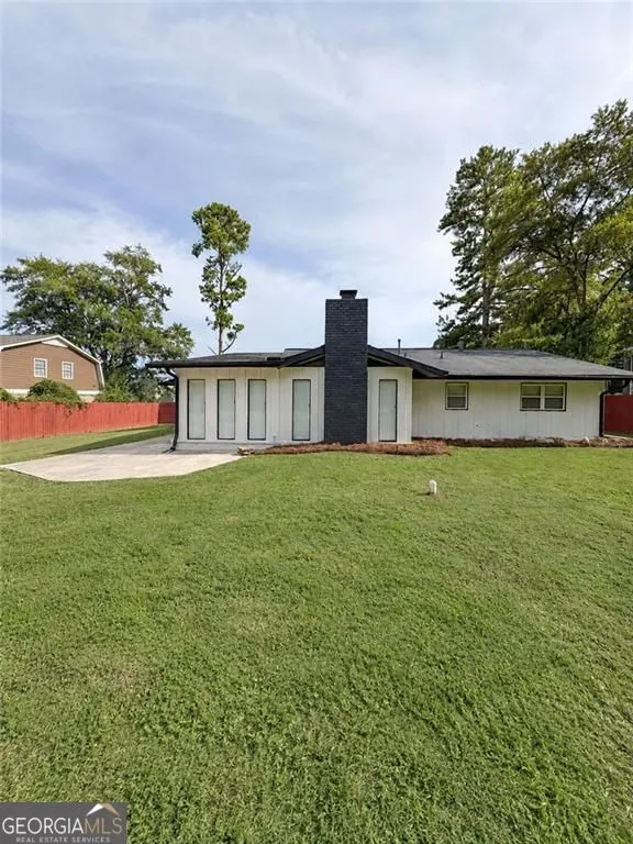 2294 SE Fairview RD SE Conyers, GA 30013