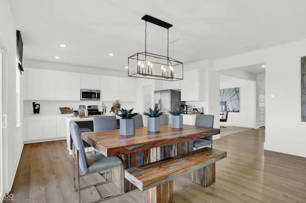 4042 Mendocino Boulevard Indianapolis, IN 46239