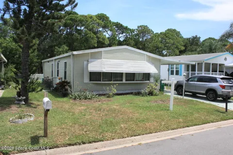 435 Egret Circle