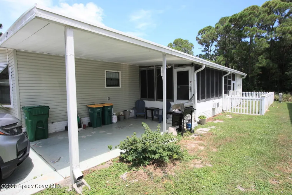 435 Egret Circle Barefoot Bay, FL 32976