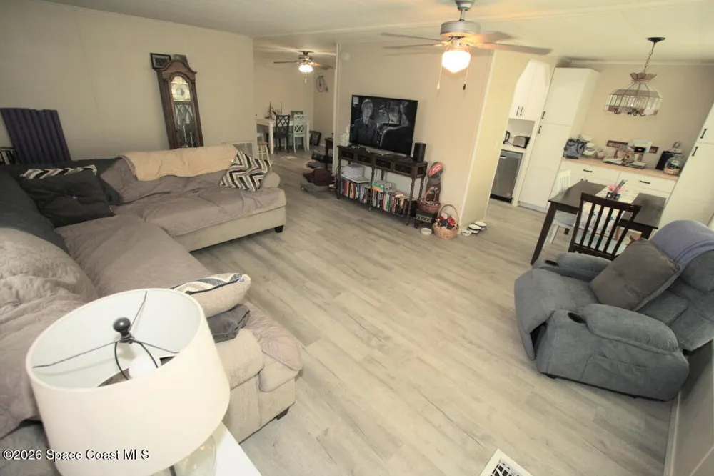 435 Egret Circle Barefoot Bay, FL 32976