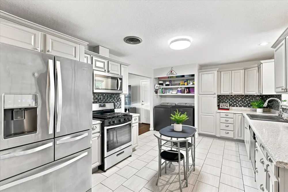 3272 Mimosa Park Drive Richland Hills, TX 76118