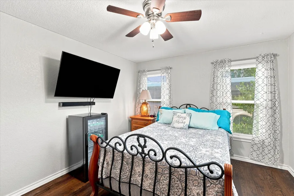 3272 Mimosa Park Drive Richland Hills, TX 76118