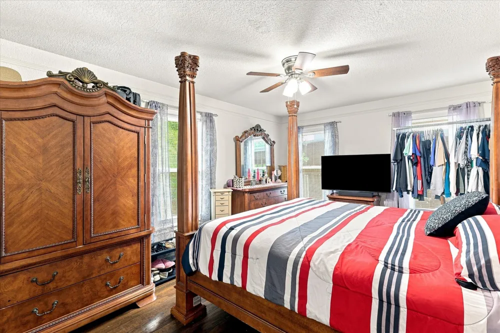 3272 Mimosa Park Drive Richland Hills, TX 76118